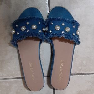Goldtone denim and Pearl's sandals
